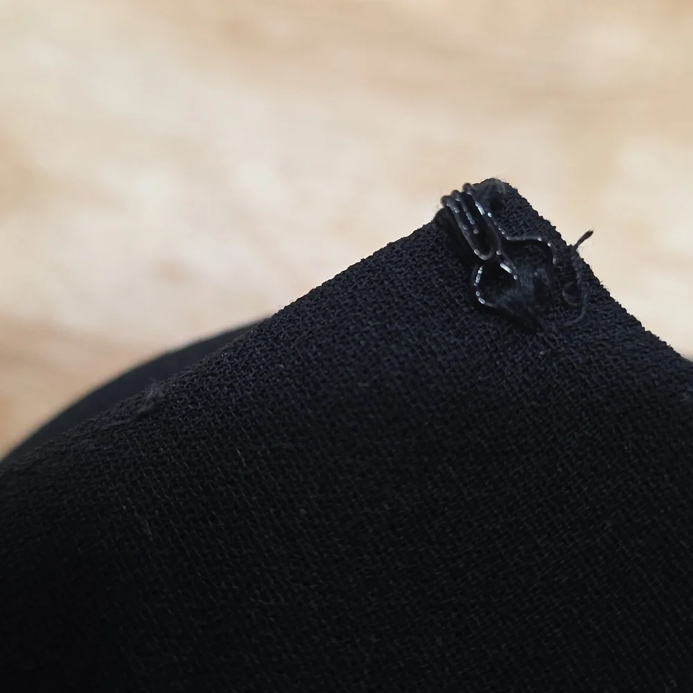 Tahari Luxe Black Blazer Jacket With Beads Size 12 - Picture 16 of 16